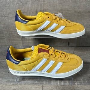 Adidas Men's Yellow Sneakers